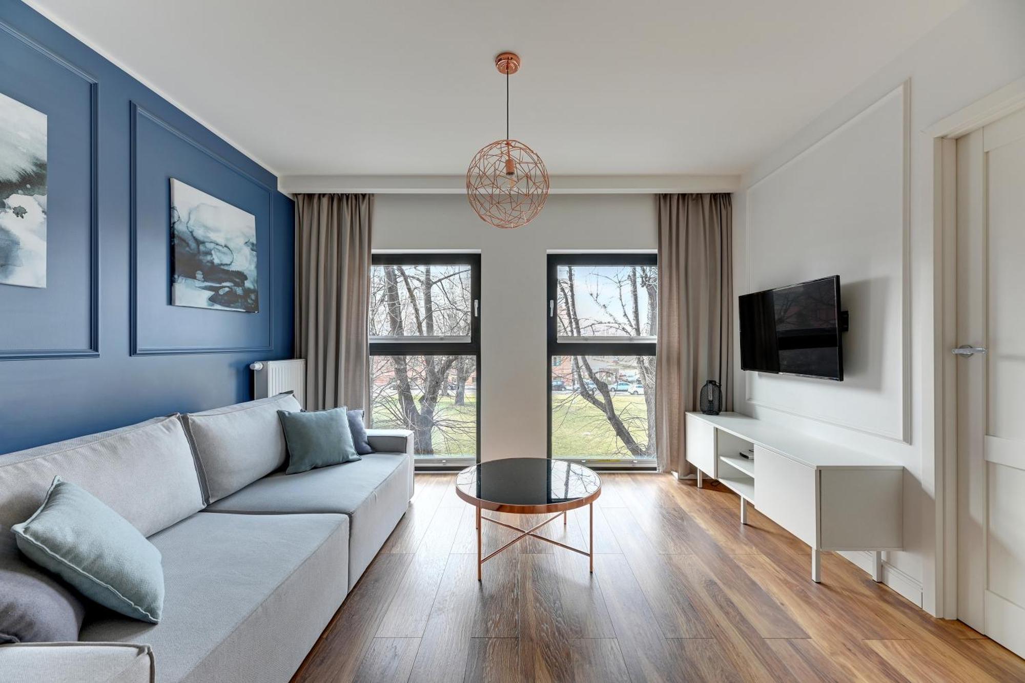 Wintera & Parking By Downtown Apartament